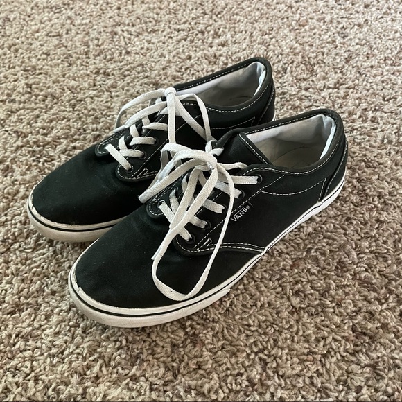 Vans Shoes - Vans Black Canvas Low Top Laceup Sneakers Size 7